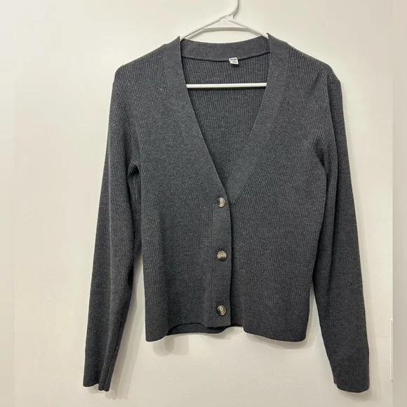 Uniqlo dark grey v-neck cardigan, size XS - Picture 2 of 5